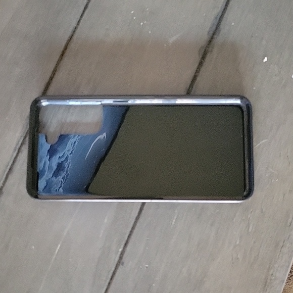 Black Leopard Samsung Galaxy S21 Case (used) - Picture 10 of 11